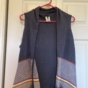 Women’s M RXB open front sleeveless cardigan knit fringe poncho style dusty blue